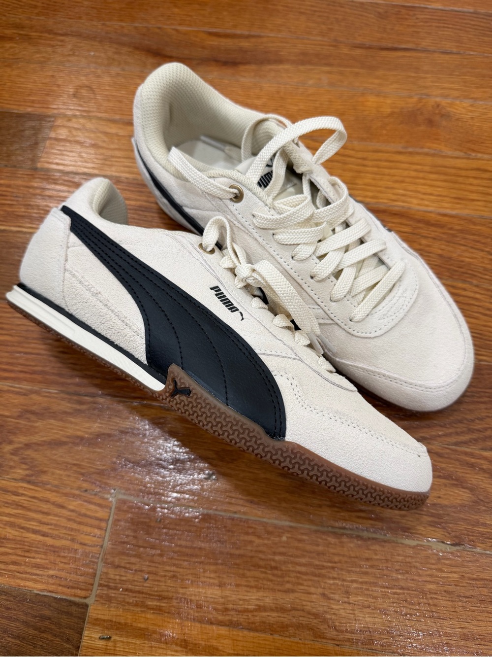 Puma Sneakers